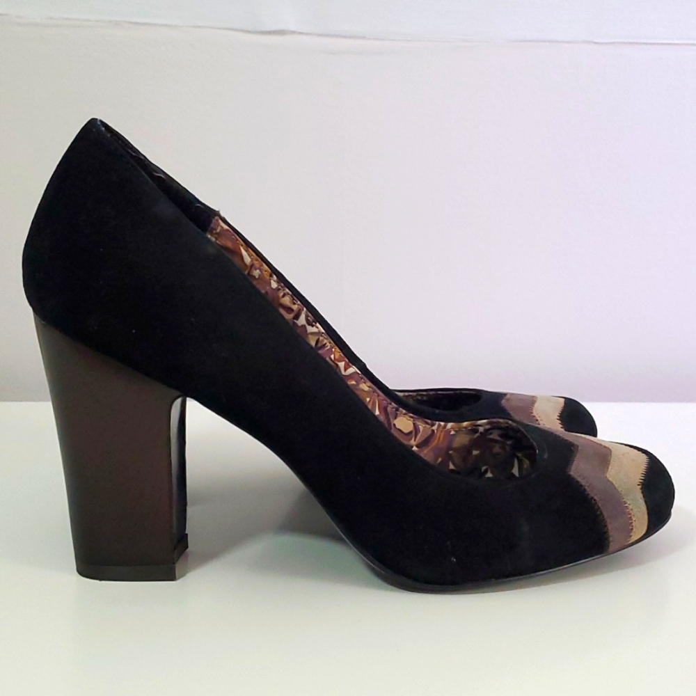 Missoni for Target Black Suede Chevron Heels, size 8.5